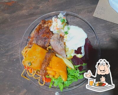 Comida em Restaurante Pimenta