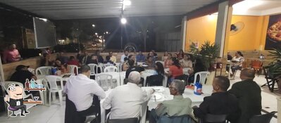 O interior do Top Pizza