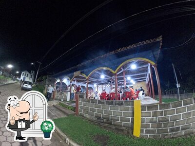 Você pode espairecer no exterior Trem Bom - Restaurante