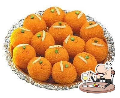 Food at Shiv Bikaner Sweets