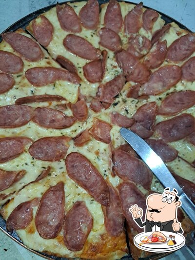 No Pizzaria Bom Sabor qno 16 ceilandia, você pode provar pizza