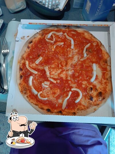A Pizzeria Express, puoi prenderti una bella pizza