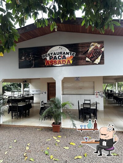 O interior do Restaurante Mangueira.(pacaassada)