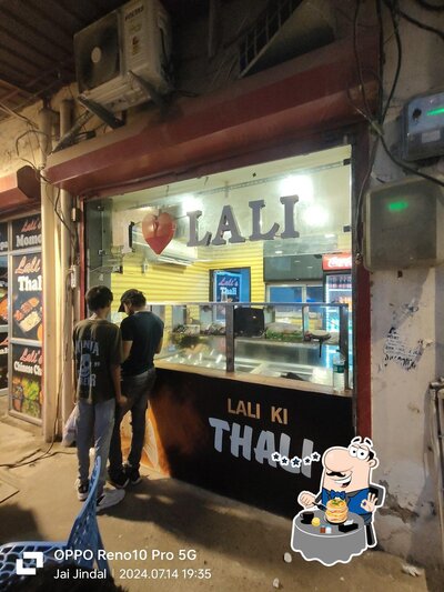 Food at Lali Ki Thali