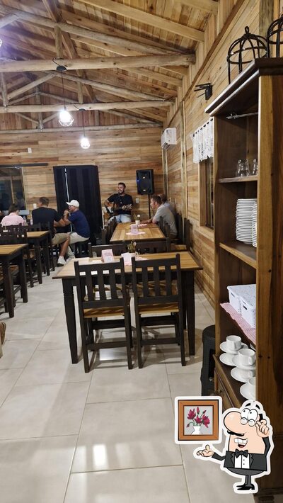 Veja imagens do interior do Madame Formiga