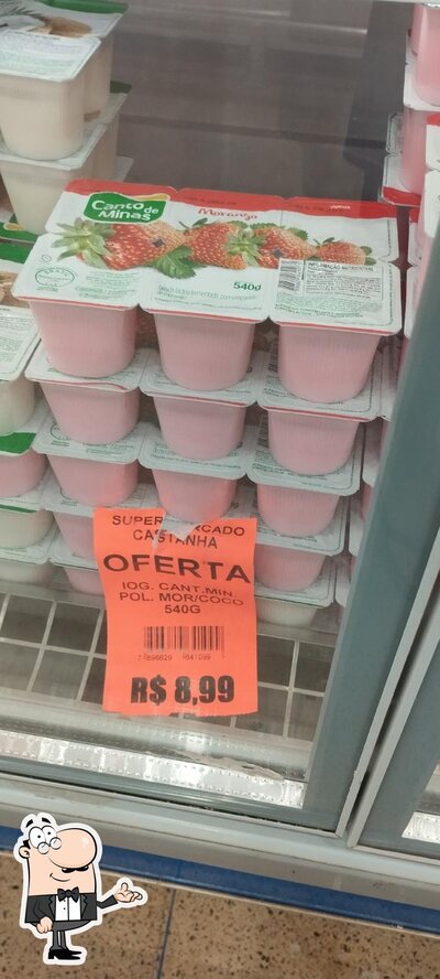 O interior do SUPERMERCADOS CASTANHA FILIAL MORAES ALMEIDA