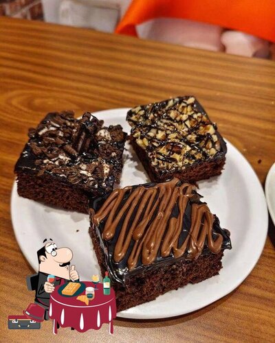 7th Heaven offers a selection of sweet dishes