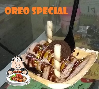 Meals at Live Ice Cream