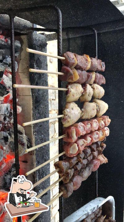 Comida em Machado Espetinhos