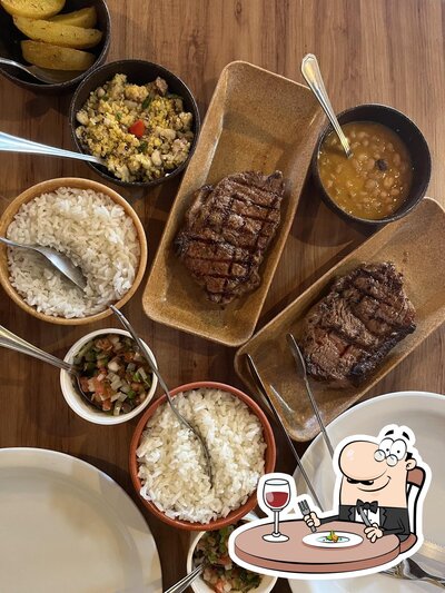 Comida em Madeiro e Brasa