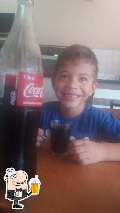 Desfrute de um drinque no Bar Agrovila 1