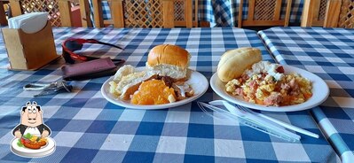Comida em Fazenda Yolanda
