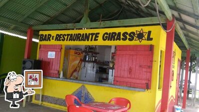 Veja imagens do interior do Bar e Restaurante Girassol