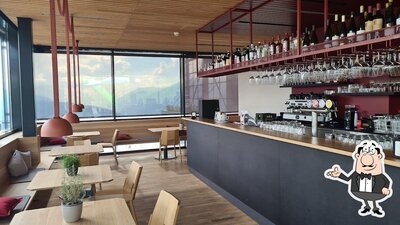 Gli interni di CUBUS Restaurant