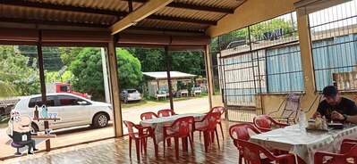 O interior do Restaurante Tâmara