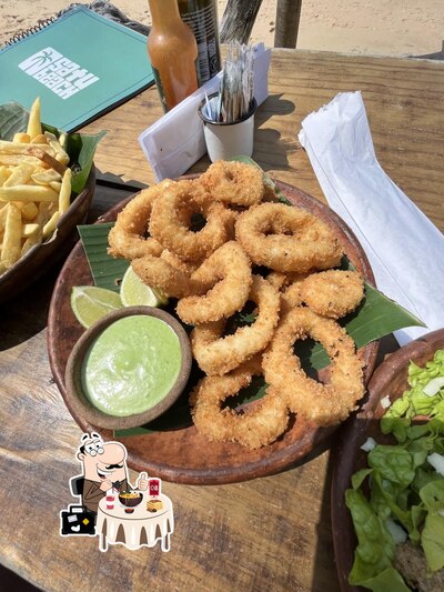 Platos en Satú Beach Club