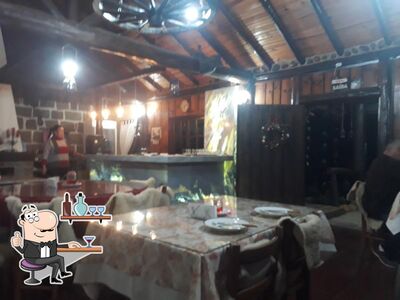 Veja imagens do interior do Casa de Fondue Aargau