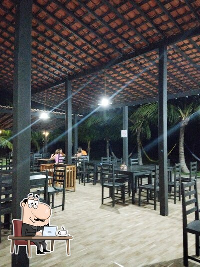 Veja imagens do interior do Imperio do churrasco