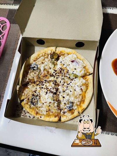 Try out various variants of pizza