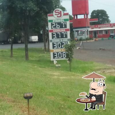 Veja imagens do exterior do Restaurante Texas 275
