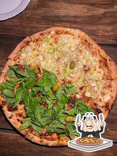 No Pizzaria Roberto e Sheila, você pode provar pizza