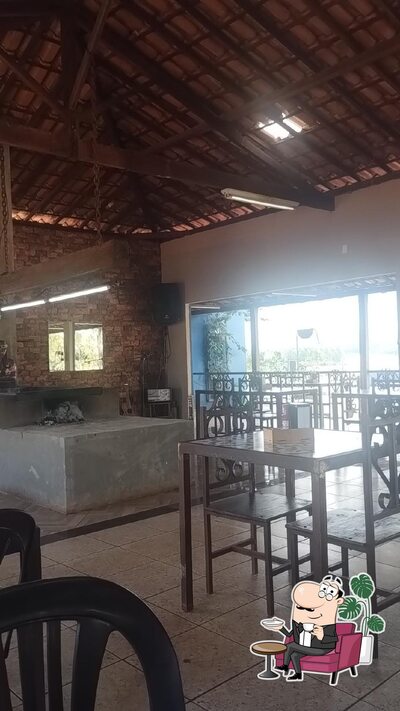 Veja imagens do interior do Lanchonete Rancho caipira