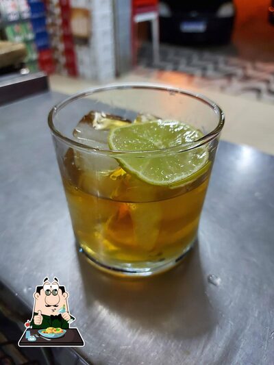 Platos en Nilton Bar