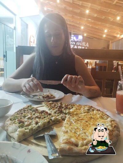 Platos en Da Hora Pizzaria