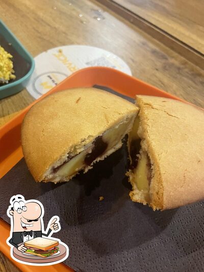 Sunny to Eat offre panini e pasti|altro cibo) a pranzo