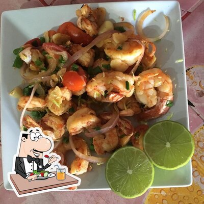 Platos en Bar Do Evandro
