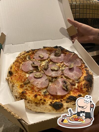 Escolha pizza no Forneira 22