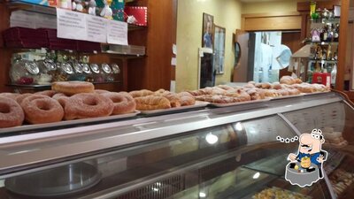 Cibo al Pasticceria Del Corso Di Strangis Fausto & C. Sas