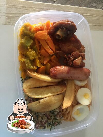 Comida em Restaurante Tia Silvia