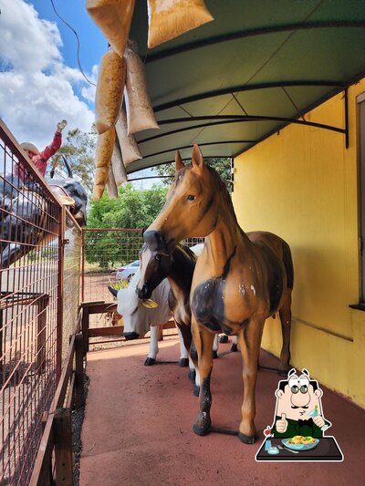Comida em Parada de minas