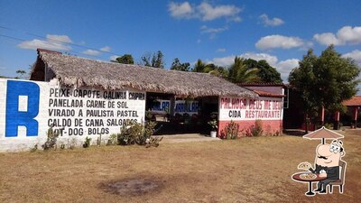 O exterior do Palhoça da Cida