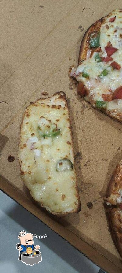 Meals at Naples Pizza