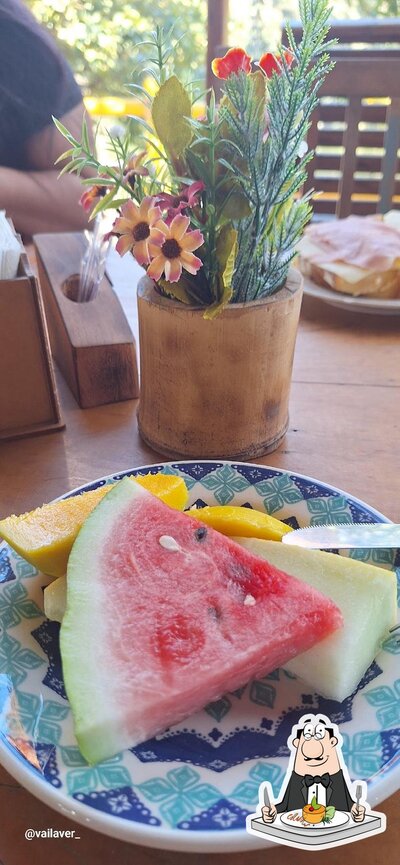 Comida em Sabor de Infância Café