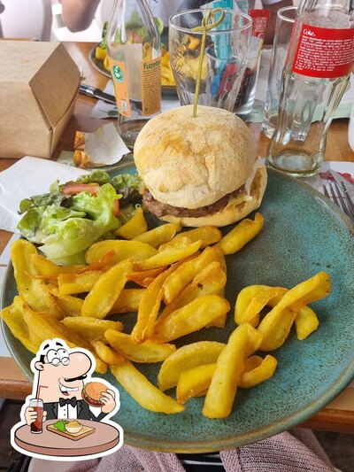 Essayez l'un des hamburgers offert par L’Abri