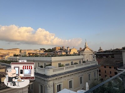 Goditi la vista dall'area esterna di Le Terrazze, Singer Palace