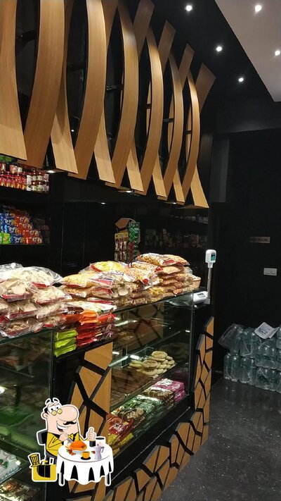 Food at A R Bakes