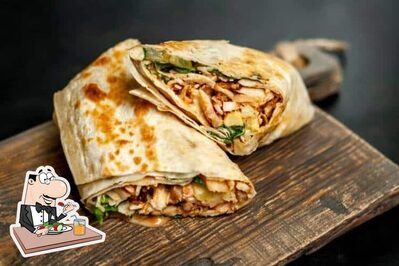 Meals at Dubai Shawarma