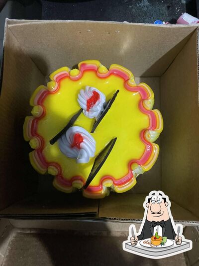 Food at Cake World