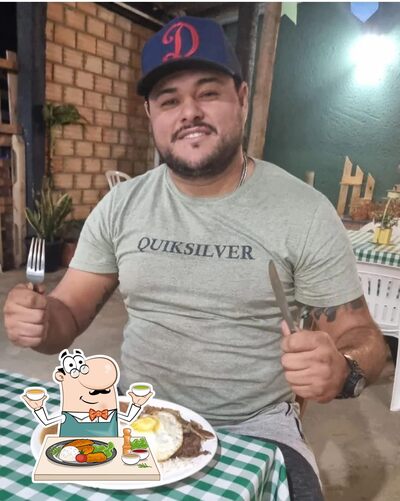 Comida em Restaurante Mercadão 153