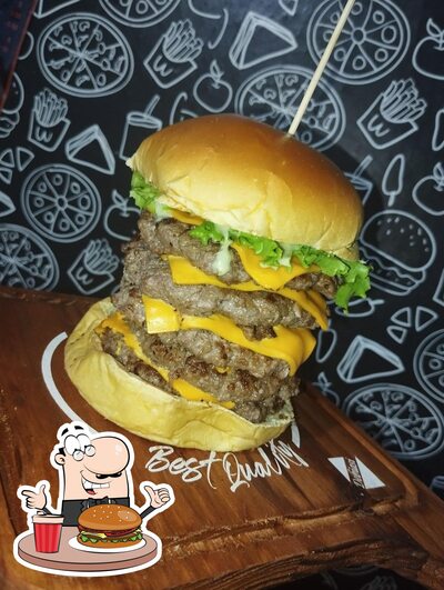 Peça um hambúrguer no G.O.A.T BURGUER