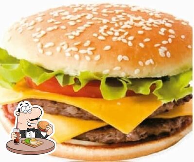 Gustati uno dei tipi di hamburger serviti al ristorante Fried Chicken & Kebab