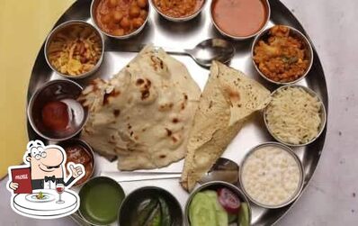 Food at Dana Pani