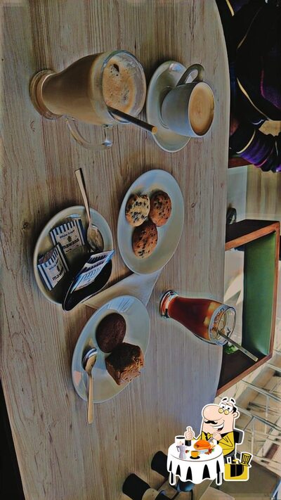 Food at Sycamore Tree Hul Cafe