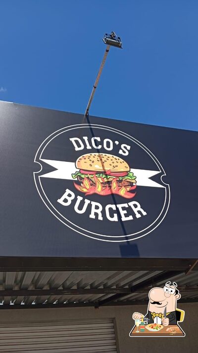 Comida em Dico's Burger