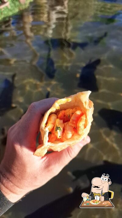 Platos en Panela de Barro Beach- Restaurante com acesso a Lagoa dos Tambaqui