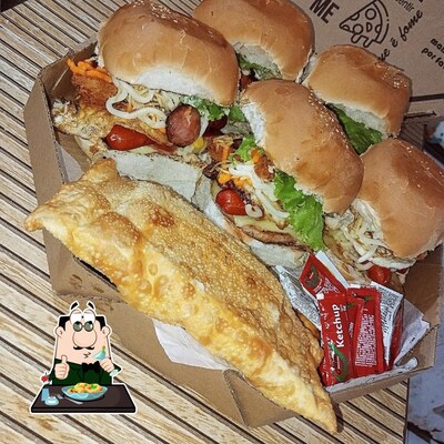 Platos en G.O.A.T BURGUER